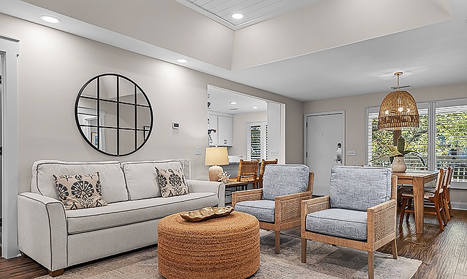 4142 Night Heron Cottage