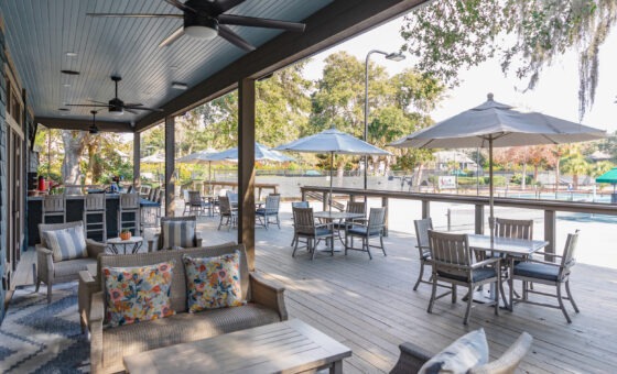 tENNIS cLUBHOUSE pATIO